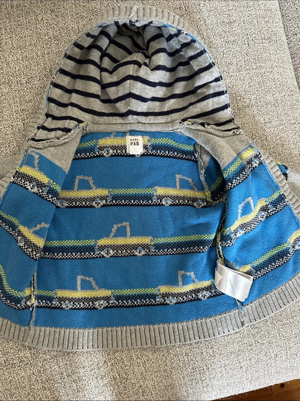 Gap hooded trucks sweater with buttons